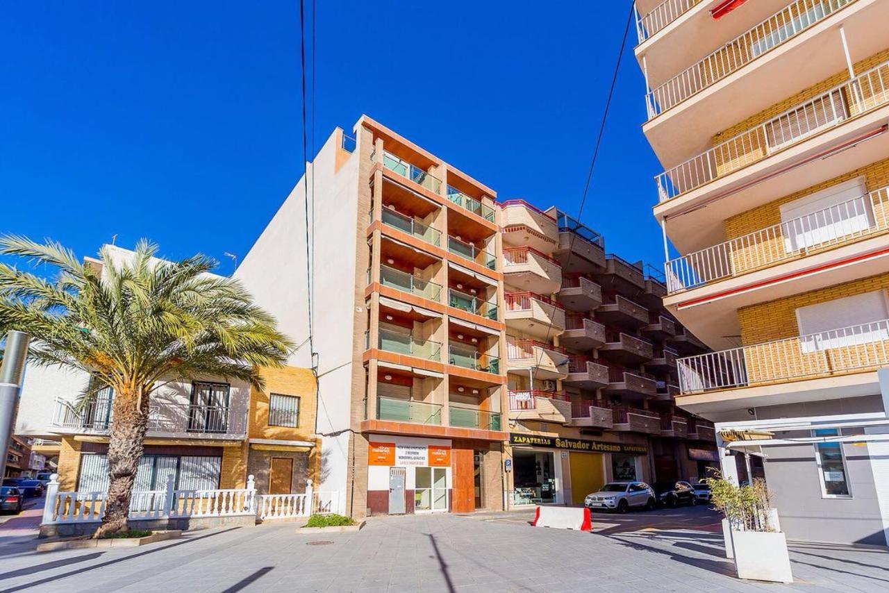 Luxury Seaside Apartment Torrevieja Exterior photo