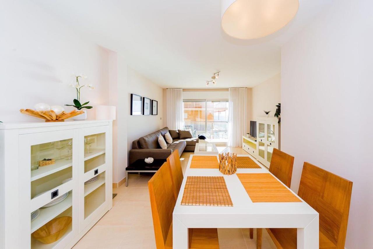 Luxury Seaside Apartment Torrevieja Exterior photo